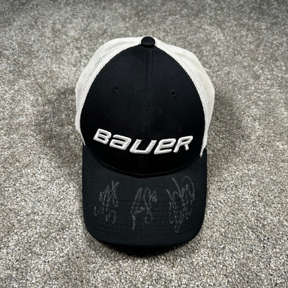 SIGNED Bauer New Era 39THIRTY Trucker Hat Mens Small Medium Black White Mesh Cap
